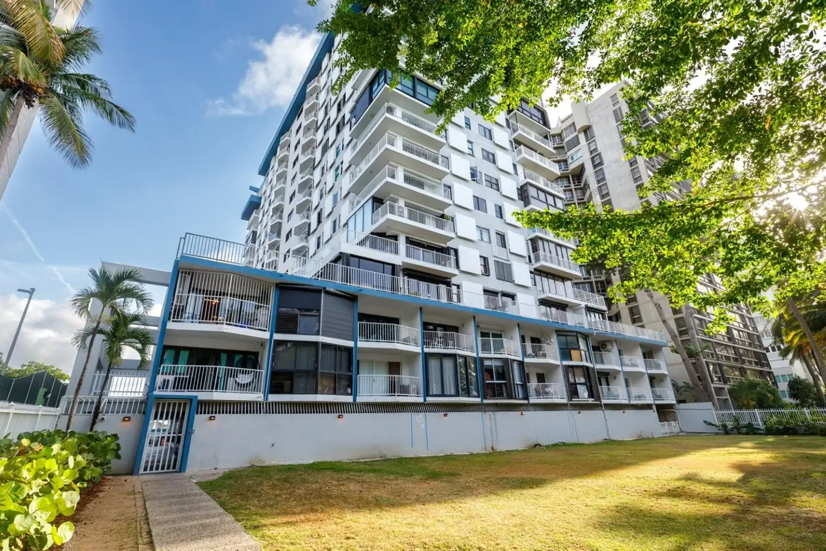 4633 Av. Isla Verde #105, Carolina, PR 00979 - #1