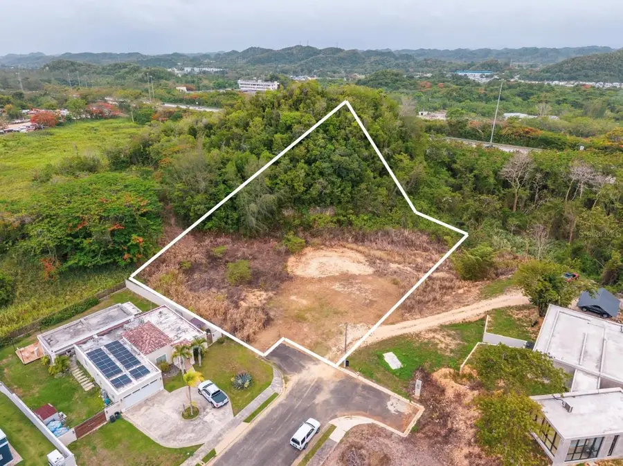 Urb. Reparto Rosello, Manati, PR 00674 - #2