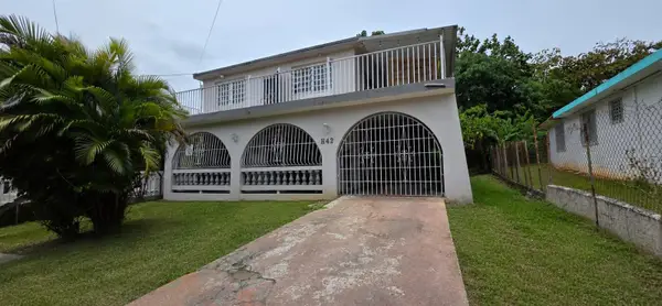 calle 10 Int. Parcelas Vanscoy, BAYAMON, PR 00957