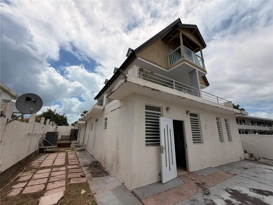Calle E E #190, Dorado, PR 00646 - #2
