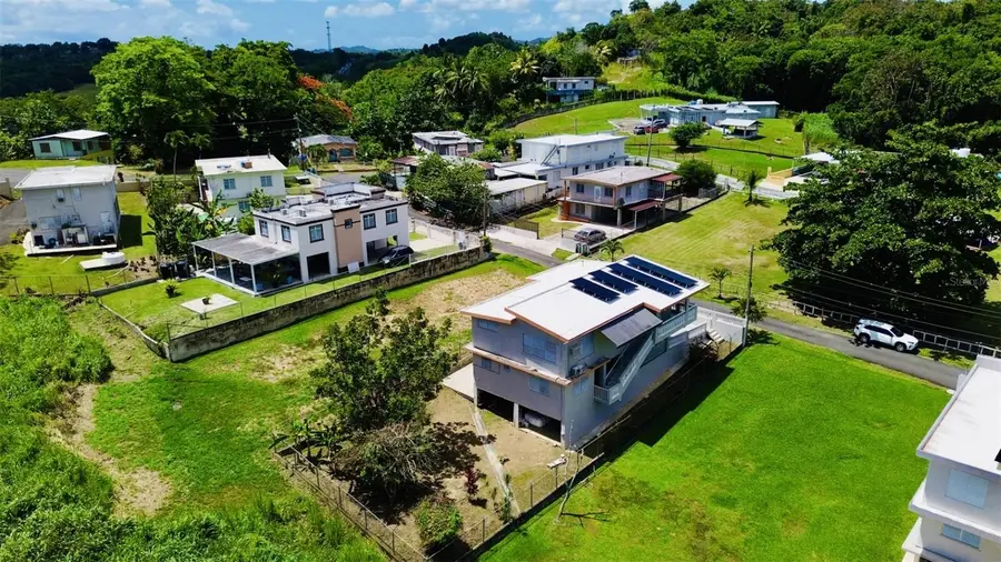 Bo Ceiba Sur Sector Canal Solar #6, Juncos, PR 00777 - #3