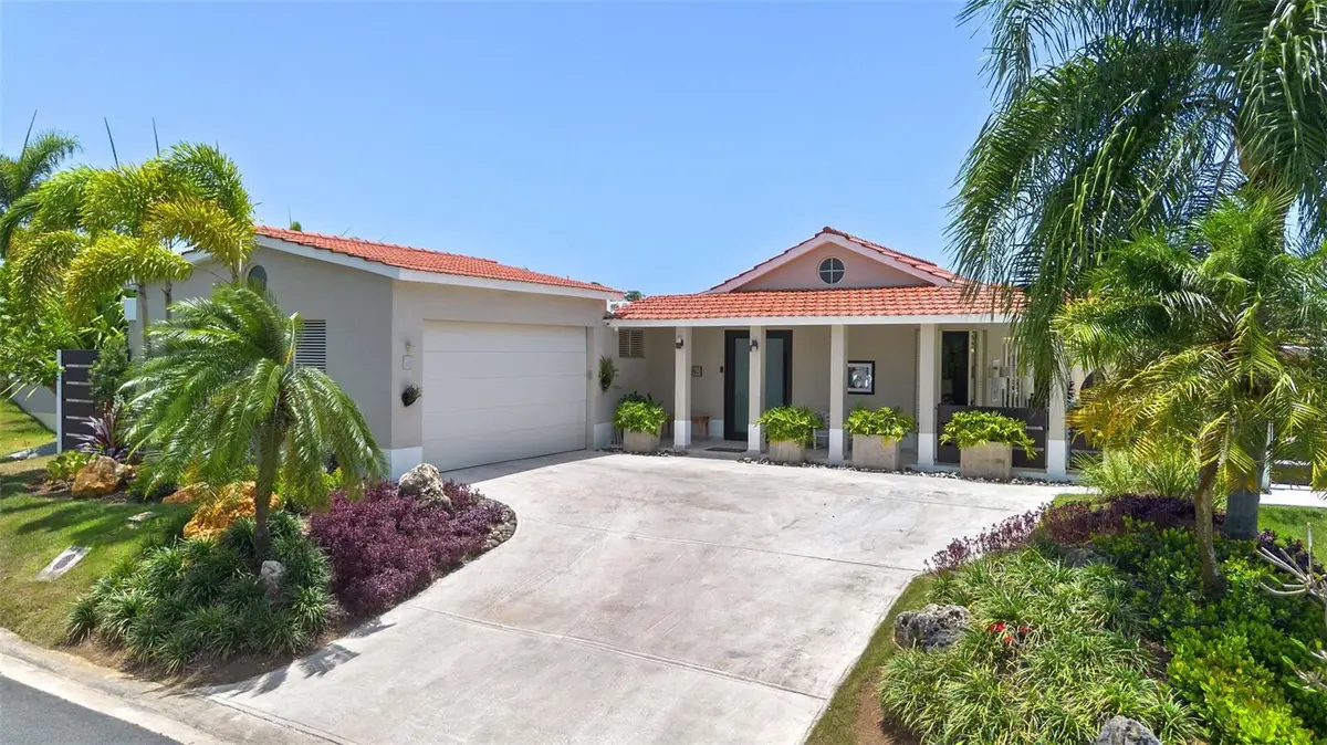 377 Corredor De La Arboleda, Dorado, PR 00646 - #1