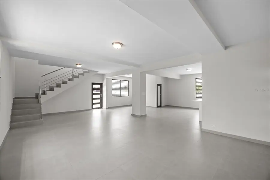 4 Rexville Van Scoy, Bayamon, PR 00957 - #3