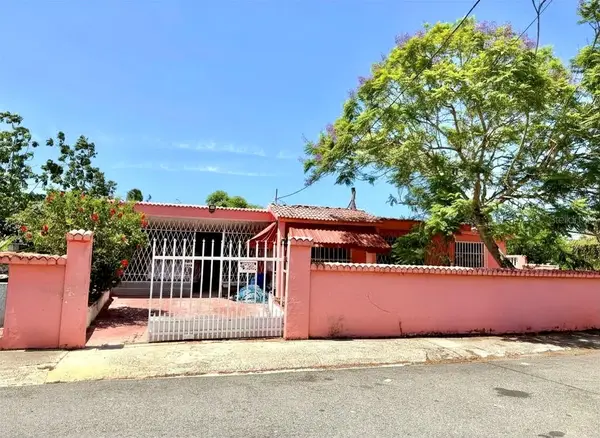 Address Withheld By Seller, TOA BAJA, PR 00949