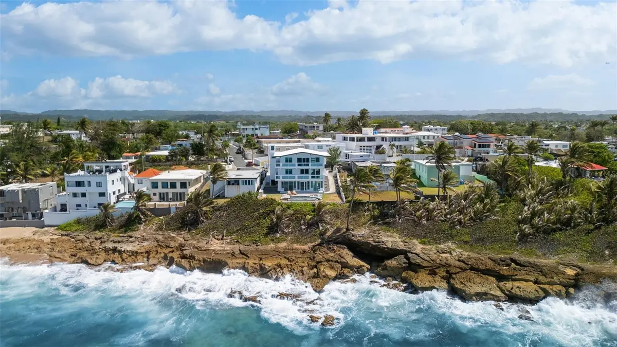 Address Withheld By Seller, Dorado, PR 00646 - #1