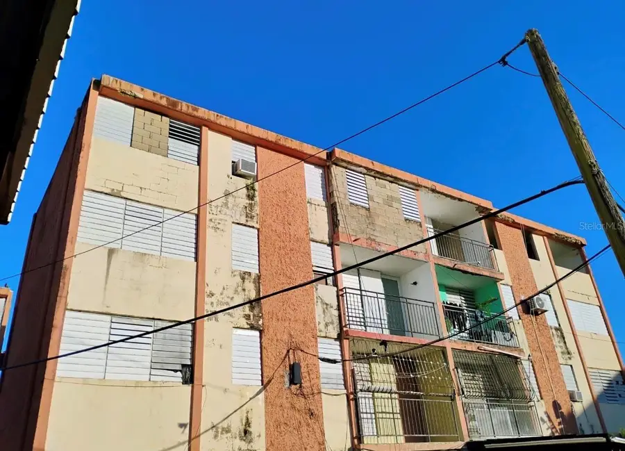 PR-874 Cond. Los Naranjales #215, Carolina, PR 00985 - #2