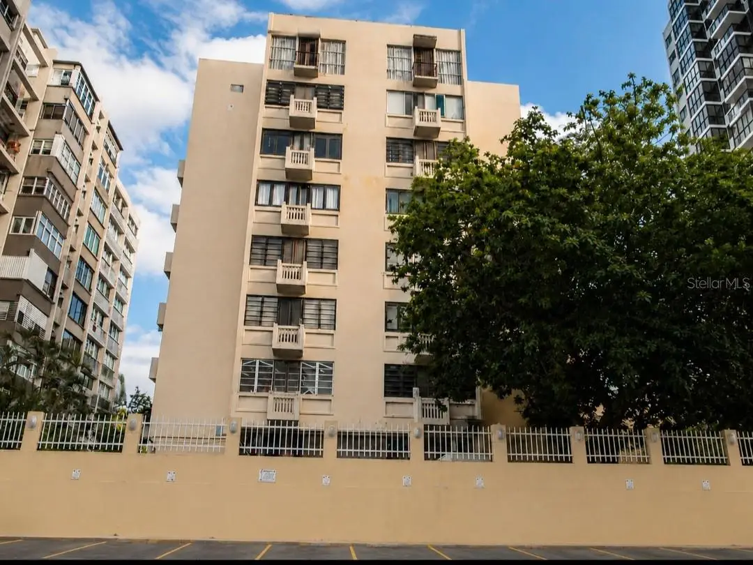 63 King's Court Street #3D, San Juan, PR 00911 - #1