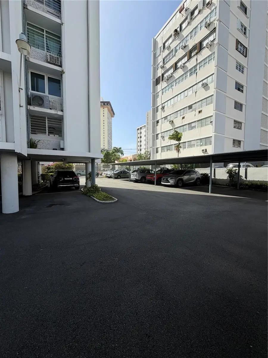 709 AVE. MIRAMAR Condo. La Torre Miramar #6-C, San Juan, PR 00907 - #2