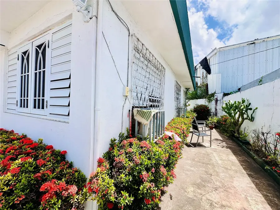 Calle 27 SO Urb. Las Lomas 869, San Juan, PR 00921 - #3