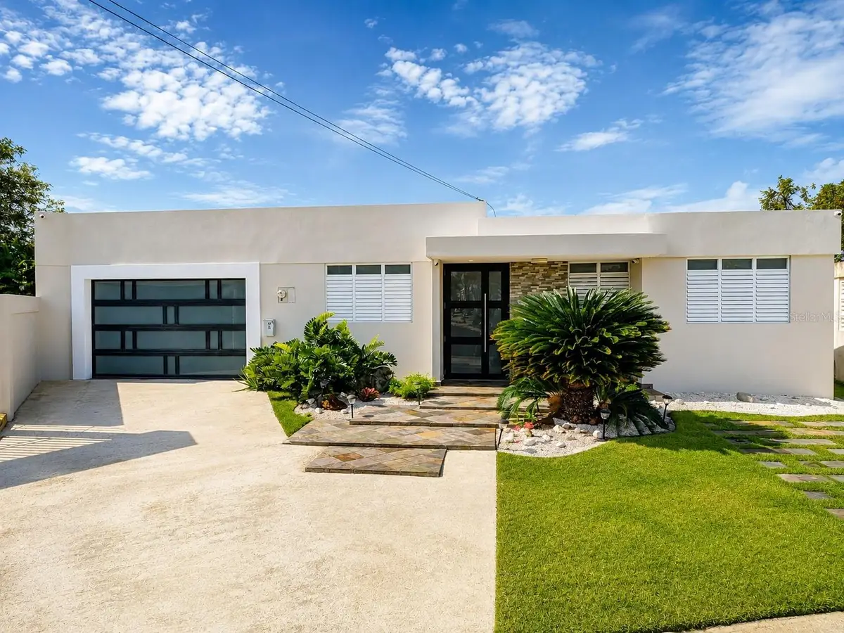 A8 Urbanizacin El Verde Calle Guajataca, Aguadilla, PR 00603 - #1