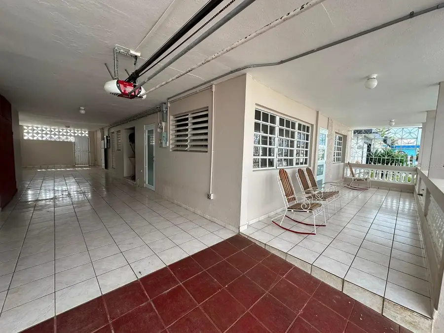 AH 19 Jardines De Country Club, Carolina, PR 00979 - #2