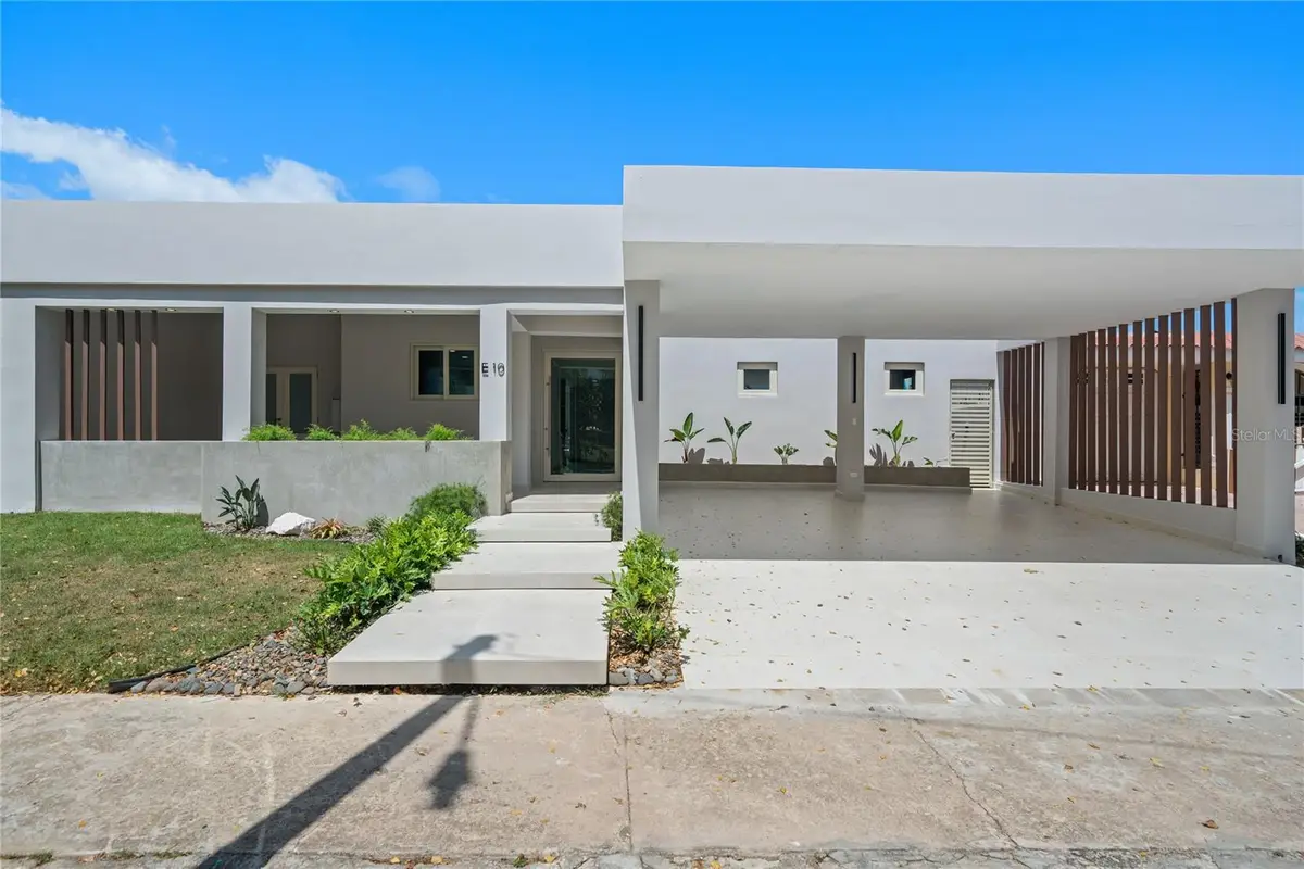 E 10 Calle Madre Perla, Dorado, PR 00646 - #1