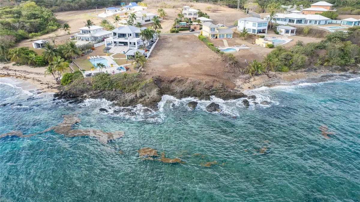 6 Beach Village, Vieques, PR 00765 - #1