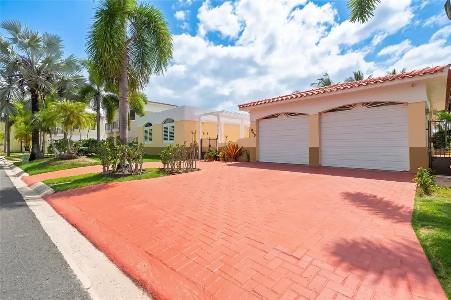 0 Via Seneca #A3, Toa Alta, PR 00953 - #2