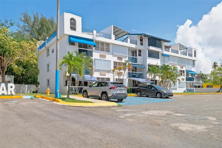 1 Calle Charlie #A-303, Loiza, PR 00772 - #2