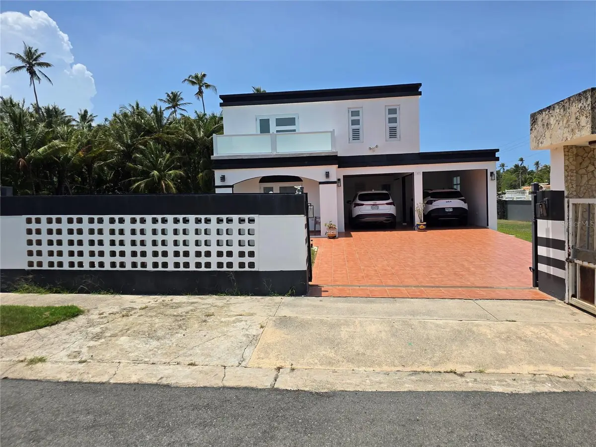 6690 Albacora, Vega Alta, PR 00692 - #1