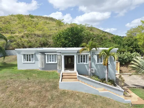 98 CALLE DIXN MATOS Urb. El Mirador, COAMO, PR 00769