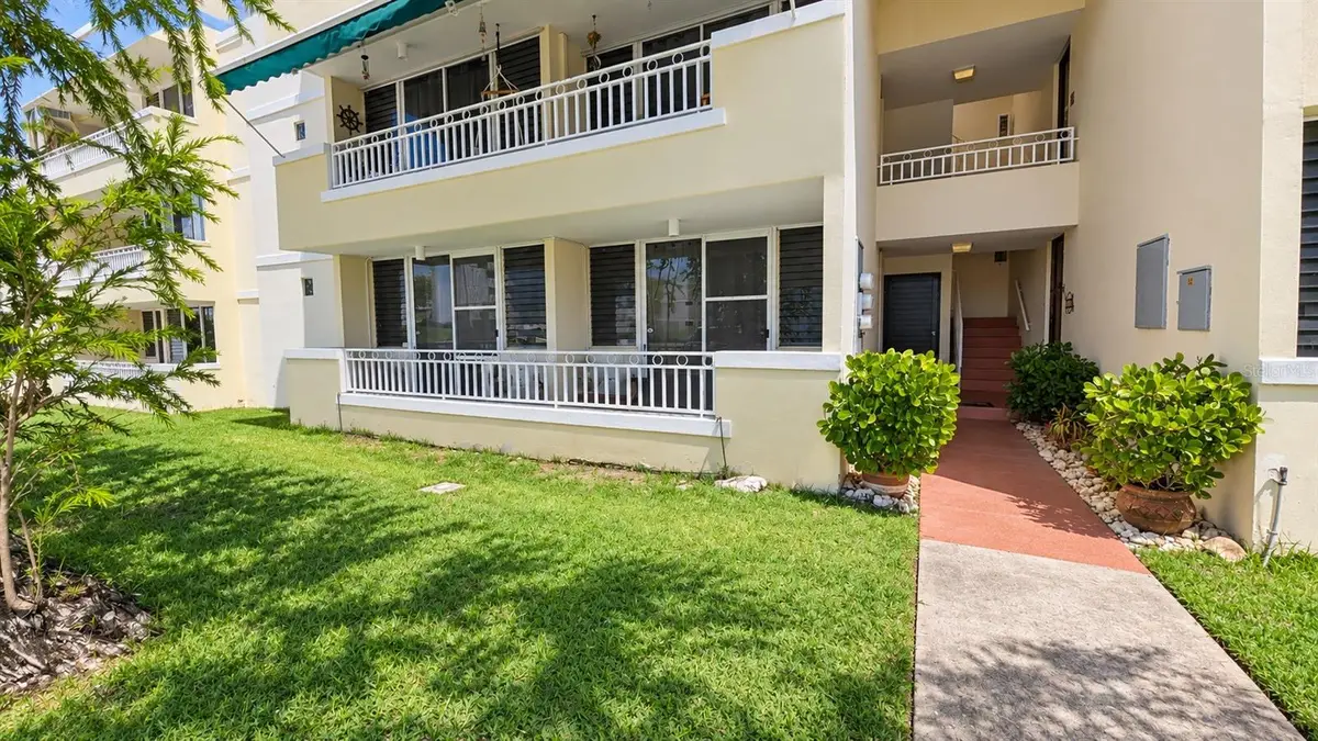 Urb. Vista Real Edificio 4-7 #4-7, Fajardo, PR 00738 - #1