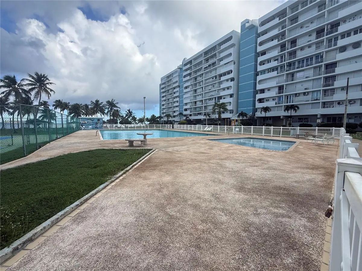 Torre II Cond. Isleta Marina #9J, Puerto Real, PR 00740 - #1