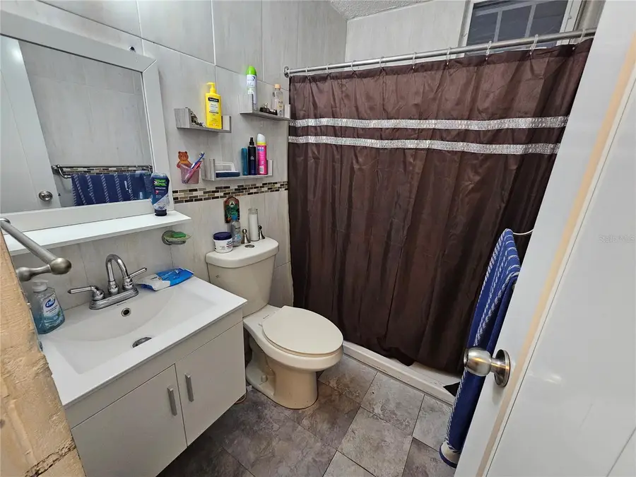 111 111 #BN9, Carolina, PR 00983 - #2