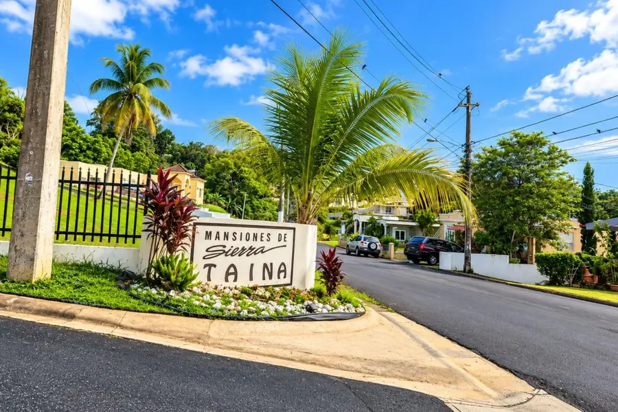 Calle 4 Urb. Sierra Tana, Calle 4 19-a, Bayamn, Bayamon, PR 00959 - #2