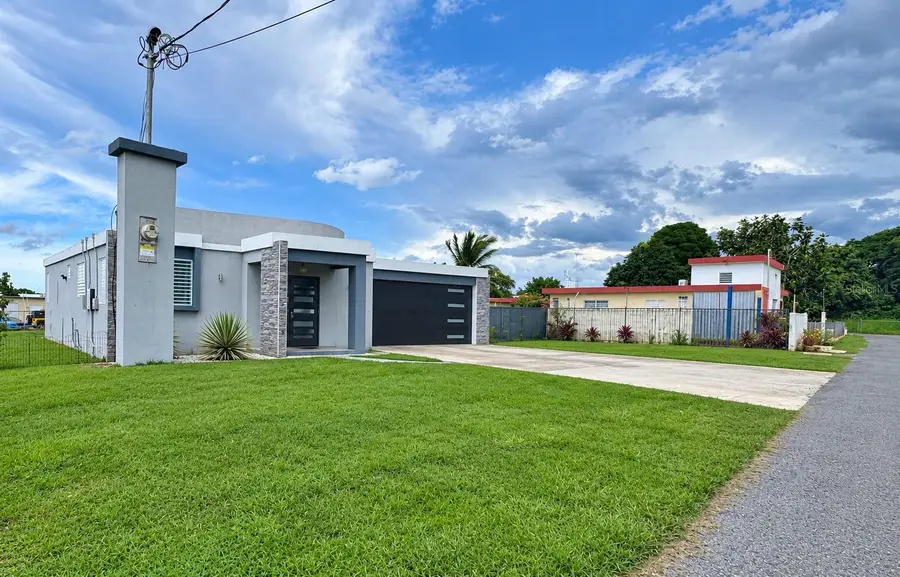 605 Halcon St, Aguadilla, PR 00603 - #2