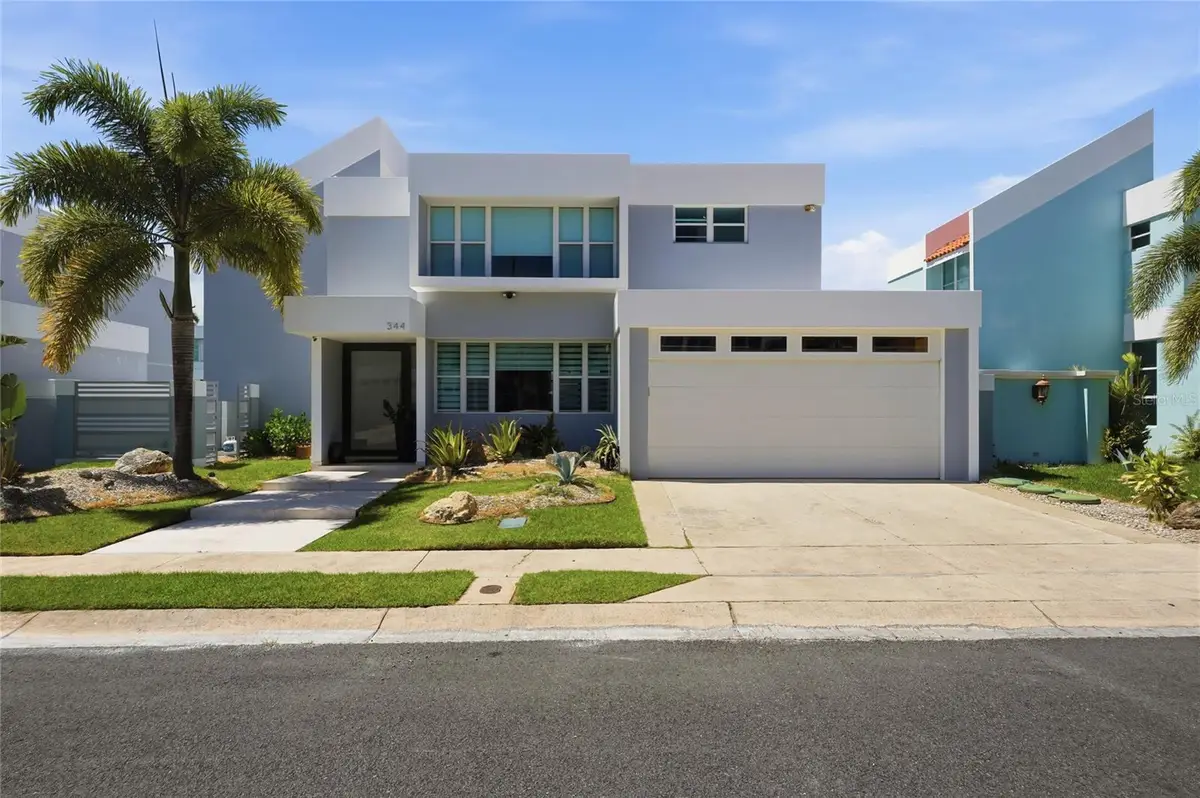 344 Tiburon, Higuillar, PR 00646 - #1
