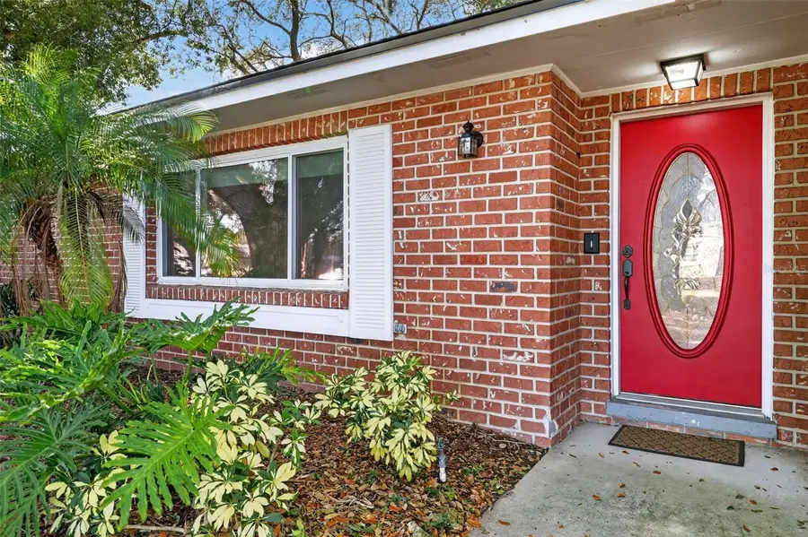 3450 Laurel Drive, Mount Dora, FL 32757 - Image #2