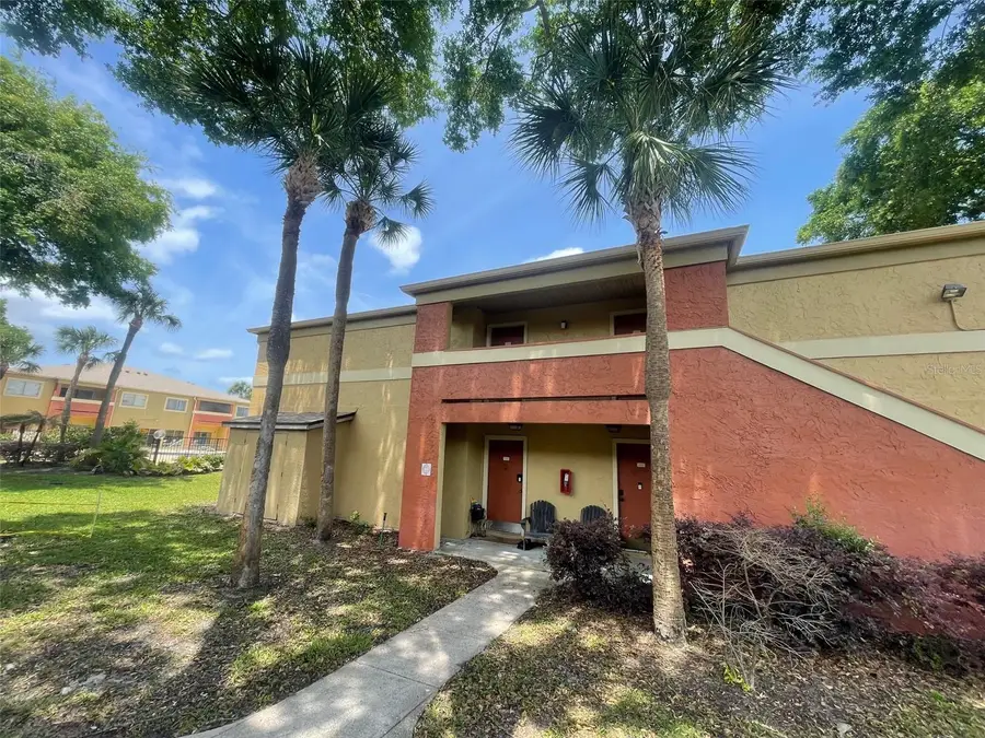 654 Kenwick Circle #104, Casselberry, FL 32707 - #3