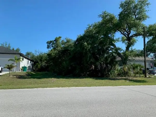 137 Sunset Road, ROTONDA WEST, FL 33947