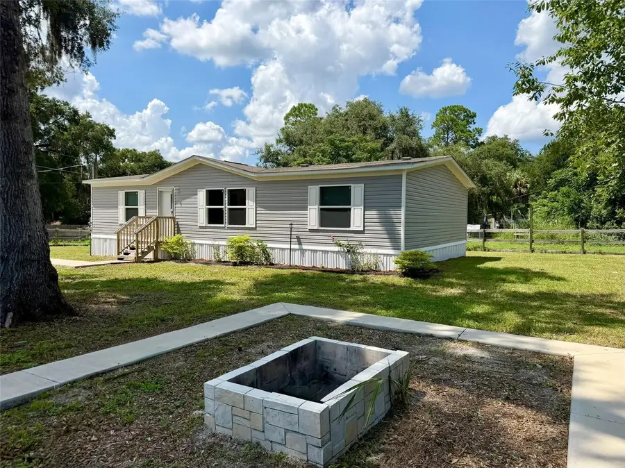11057 SE 132nd Place, Ocklawaha, FL 32179 - #2