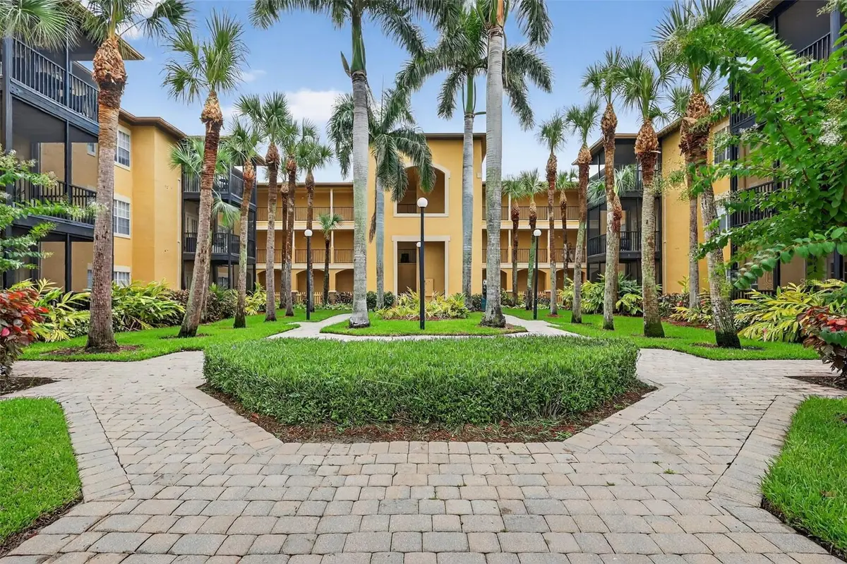 4333 Bayside Village Drive #228, Tampa, FL 33615 - Image #1