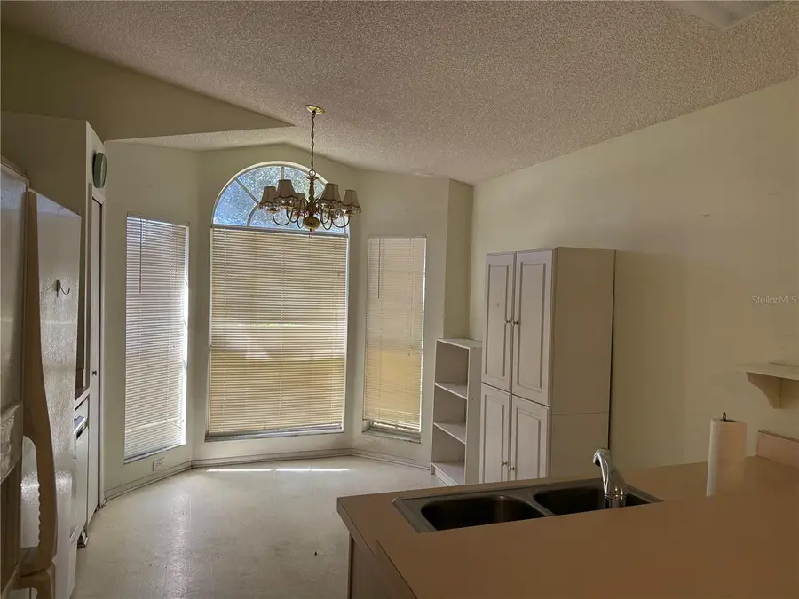 7151 Edgewater Shores Court, Orlando, FL 32810 - Image #3