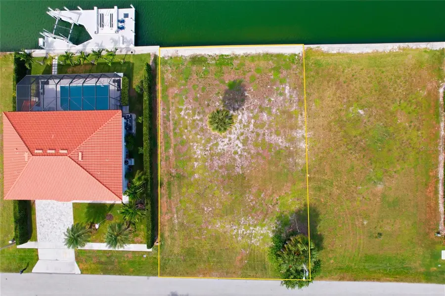 677 Pelican Court, Marco Island, FL 34145 - Image #2