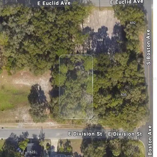 E Division St Deland, DELAND, FL 32724