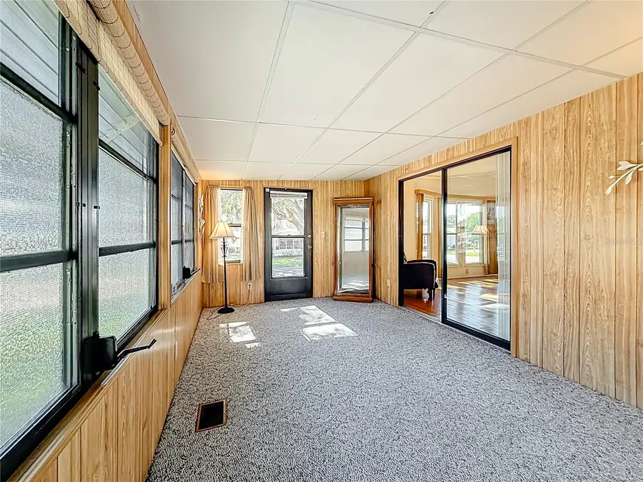 805 Camelia Court, Lady Lake, FL 32159 - Image #3