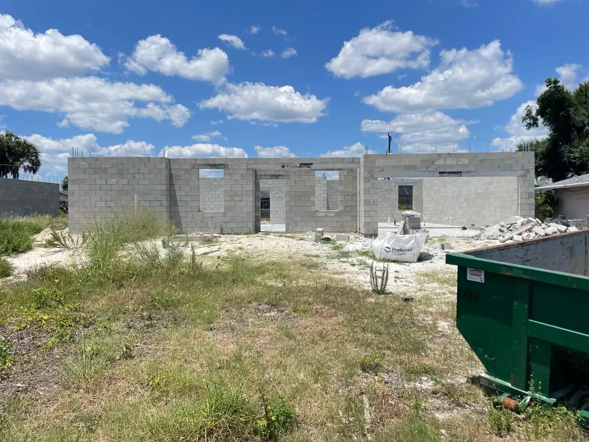 22120 Mamaroneck Avenue, Port Charlotte, FL 33952 - Image #1