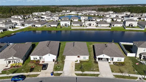 486 Pine Tree Bridge Trail, ST CLOUD, FL 34772