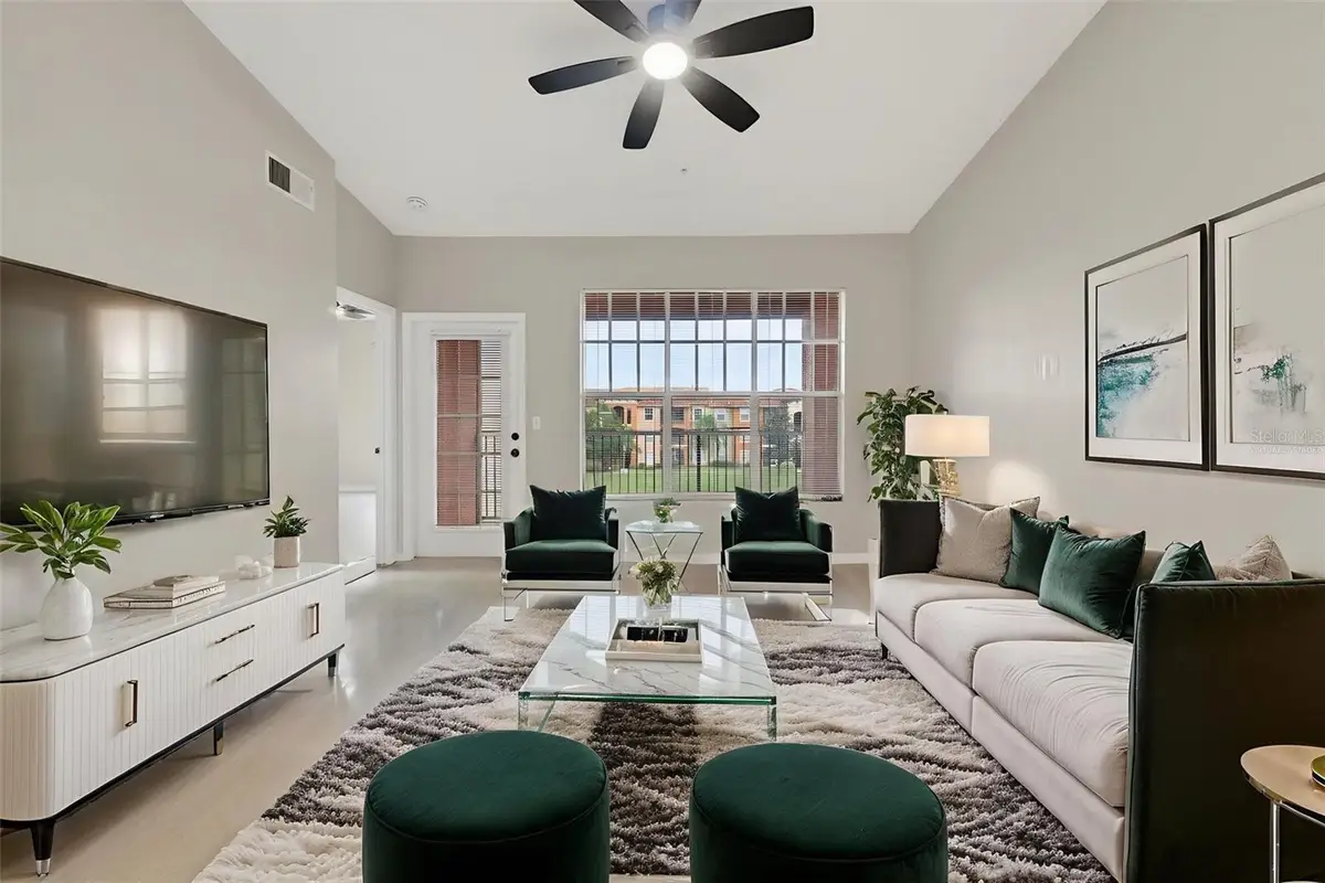 5572 Metrowest Boulevard #304, Orlando, FL 32811 - Image #1