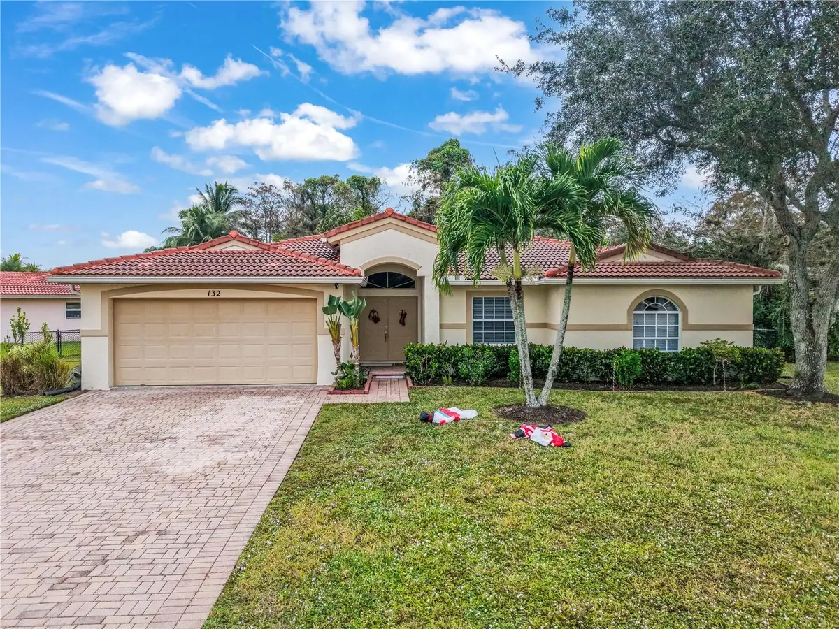 132 Chestnut Circle, Royal Palm Beach, FL 33411 - Image #1