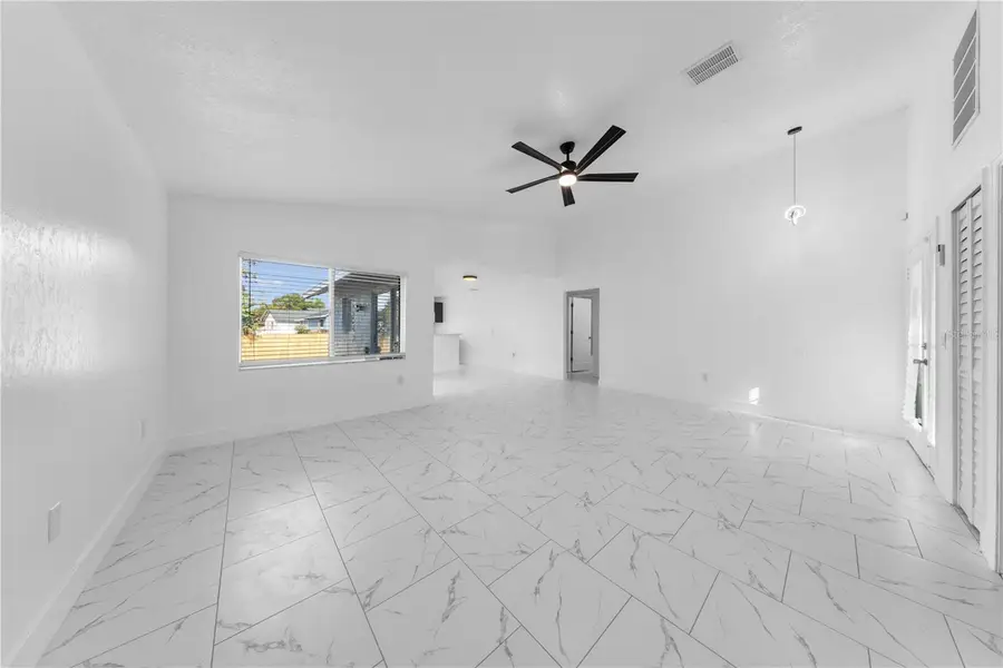 2224 Greenview Circle, Orlando, FL 32808 - Image #3