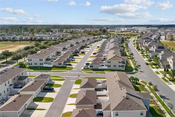 15633 Water Spring Boulevard, WINTER GARDEN, FL 34787