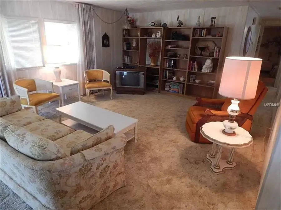 498 Longwood Drive, Venice, FL 34285 - Image #2