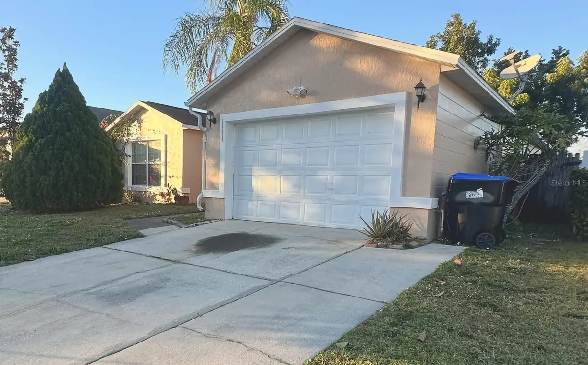 11117 Huxley Avenue, Orlando, FL 32837 - Image #1