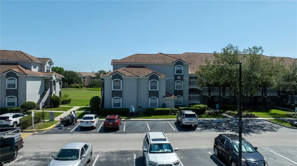 14049 Fairway Island Drive #122, Orlando, FL 32837 - Image #1