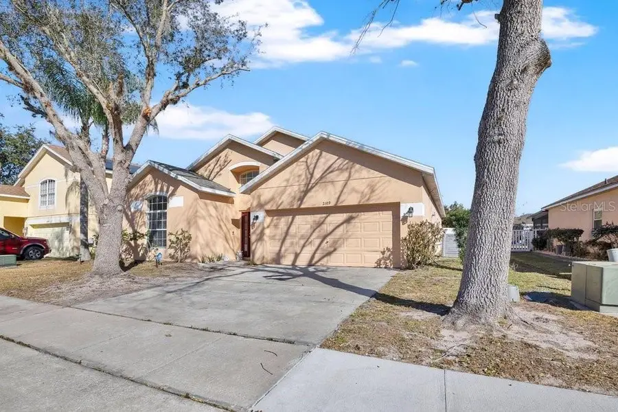 2109 Woodsedge Drive, Kissimmee, FL 34746 - Image #3