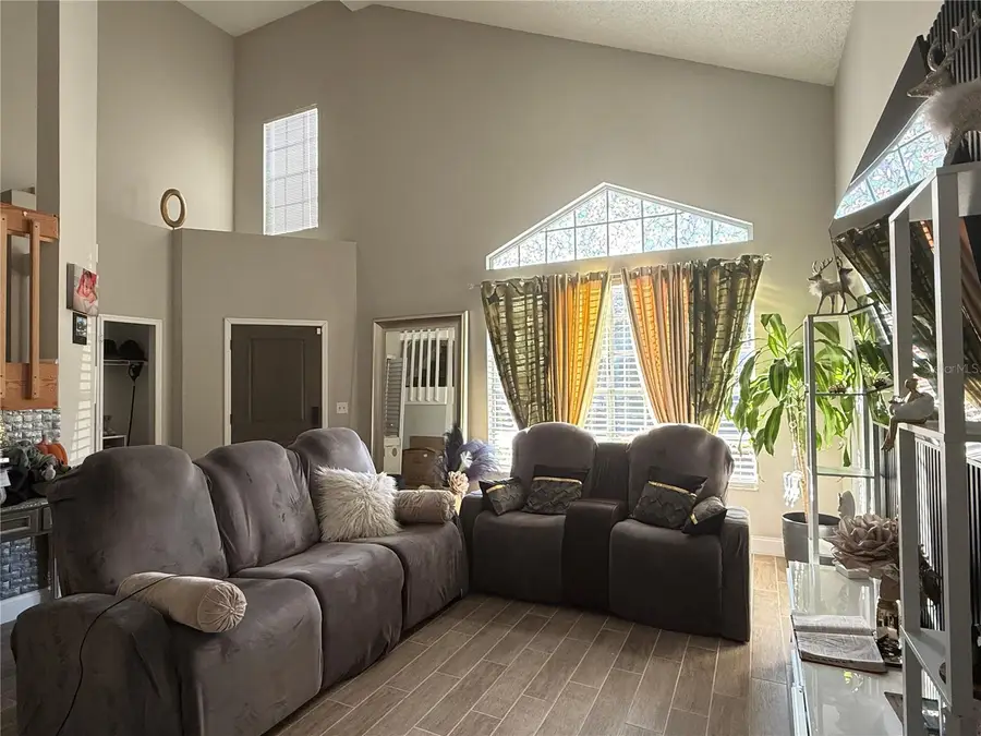 1345 Silverthorn Drive, Orlando, FL 32825 - Image #3