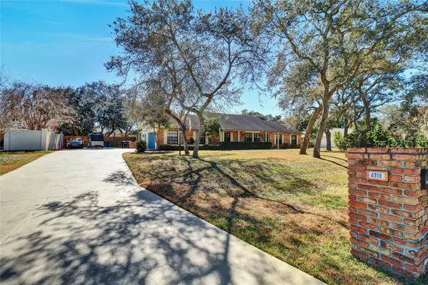 4318 Woodtree Lane, ORLANDO, FL 32835