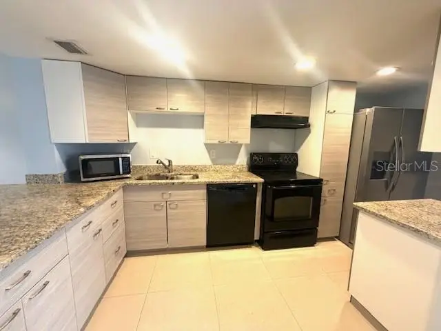 5341 Indian Creek Drive #B, Orlando, FL 32811 - Image #3