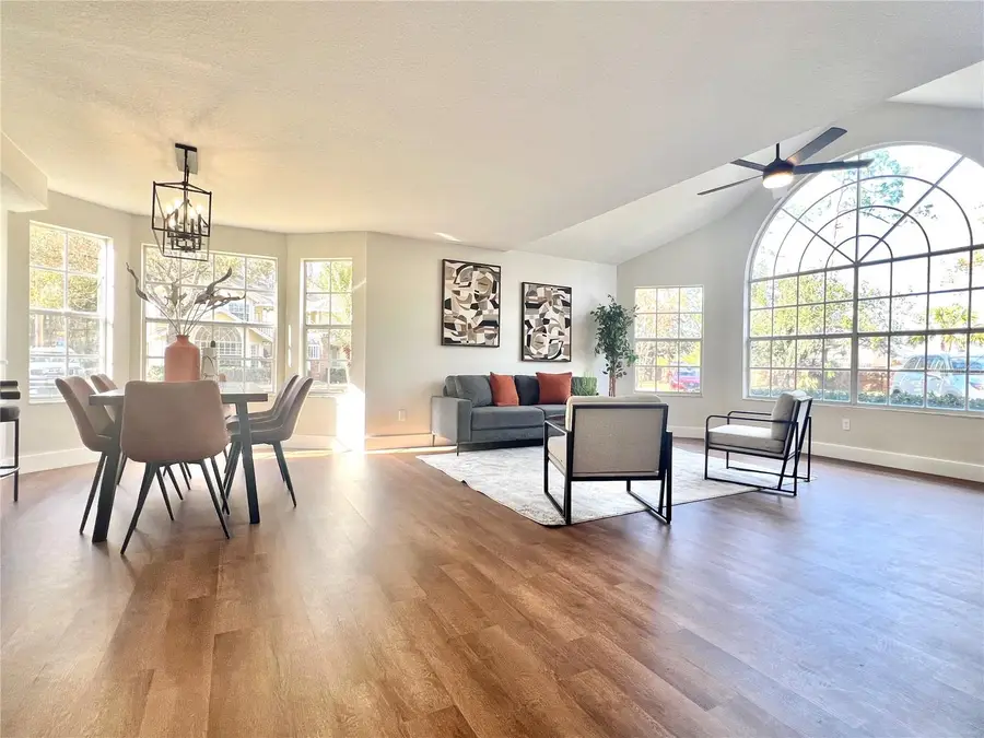 5002 Laguna Bay Circle #7, Kissimmee, FL 34746 - Image #2